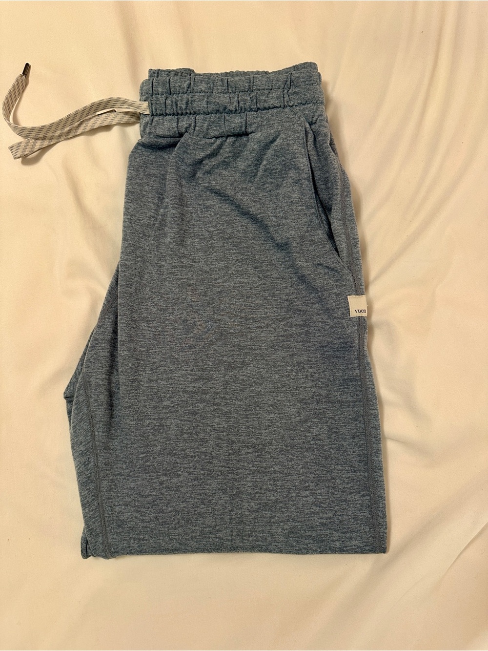 Vuori Performance Drawstring Joggers. Size Small. Light Blue/Grey - Picture 3 of 7